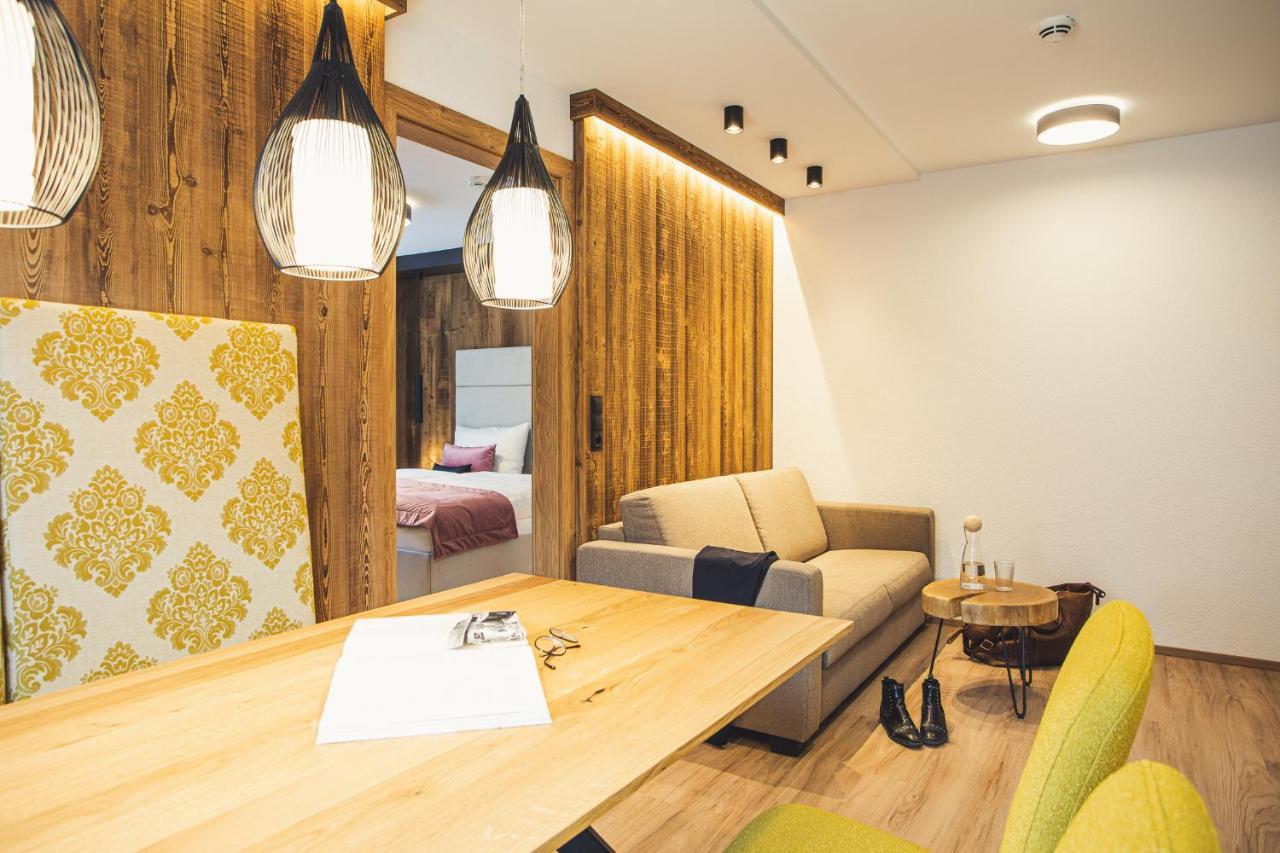 Austria Aparthotel Fiss Exterior photo